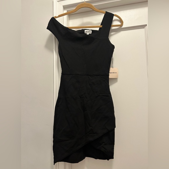 NWT Superdown x Revolve Black Fallon Mini Dress Sz XS $72 - Picture 3 of 7